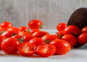 Hər gün pomidor yesəniz, sağlamlığınız necə dəyişəcək?