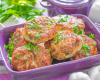 Şirəli kotlet hazırlamağın sirri – qiyməyə əlavə edilən sadə məhsullar
