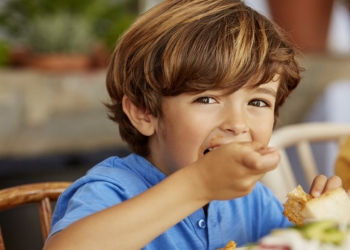 Uşaqlar üçün vegetarianlıq qadağan oluna bilər