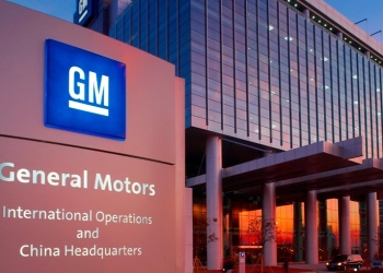 “General Motors” qənaət üçün beş min işçisi ilə yollarını ayıracaq