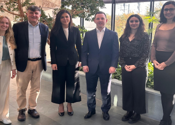 “Veysəloğlu” və Hollandiya Sahibkarlığın İnkişafı Bankı (FMO) tərəfdaşlığı genişləndirir