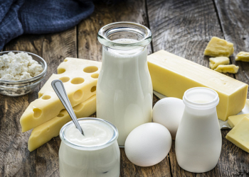 Diş həkimi: Süd məhsulları diş minasını gücləndirən əsas kalsium mənbəyidir