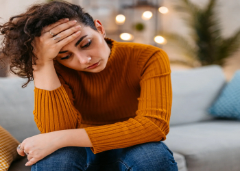 Diyetoloq stressi azaldan 5 təbii içkini açıqladı