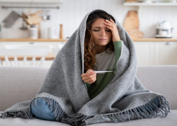 Həkim soyuqdəymə zamanı buraxılan 5 geniş yayılmış səhvi açıqlayıb