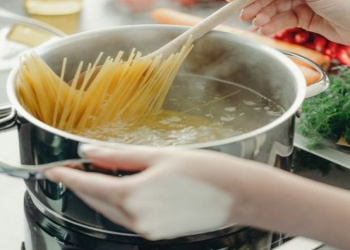 Alimlər ideal makaron üçün duz miqdarını açıqladı