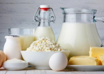 Böyüklərə tam süd içmək doğrudanmı tövsiyə edilmir?