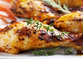 Mütəxəssis açıqladı: mədəyə ən ziyanlı qidalar hansılardır