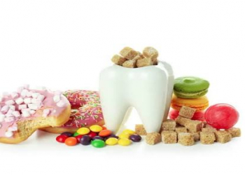 Şəkər yedikdə ağzımızda nə baş verir?