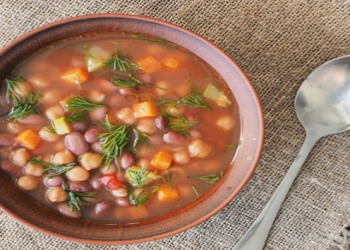 Uzunömürlü insanların sirli minestrone şorbası resepti açıqlandı