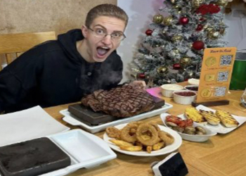 36 dəqiqəyə iki kilo ət yedi, xəstəxanalıq oldu