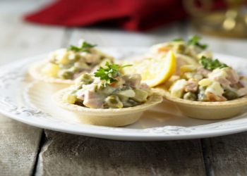 Klassik paytaxt salatına sadə alternativlər – aşpaz tövsiyə edir