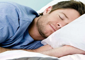 100 il yaşaya bilmək üçün yuxu rejimimiz necə olmalıdır?