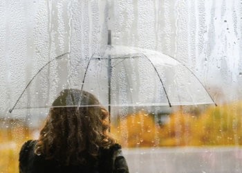 Payız depressiyasına kimlər daha çox meyllidir?
