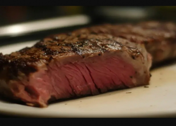 Hibrid ət nədir? - Gələcəyin qidası, yoxsa?