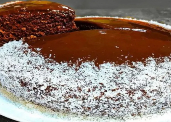 Çay üçün büdcəyə uyğun şokoladlı piroq RESEPTİ