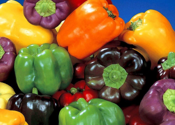 Hansı rəngli bibər daha faydalıdır?