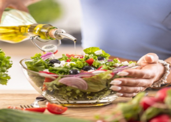 Qida rasionunun düzgün tənzimlənməsi orqanizmdən toksinlərin xaric olunmasına necə kömək edir?