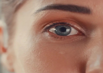 Quru göz sindromu haradan başlayır: ilk əlamətlər və səbəblər