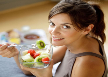 Acqarına hansı qidaları qəbul etmək TƏHLÜKƏLİDİR?