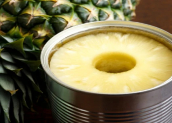 Konservləşdirilmiş ananasın suyunu içmək sağlamlıq üçün risklidir