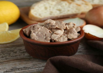 Hansı məşhur balıq delikatesi superfood hesab olunur?