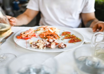 İstirahətdə hansı yeməklərdən uzaq durmaq lazımdır?