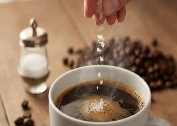 Qəhvəyə niyə bir çimdik duz əlavə olunur?
