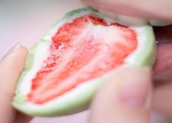 Meyvəyə oxşayır, fastfud kimi təsir edir