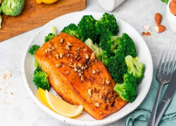 Arıqlamağa kömək edən 7 faydalı məhsul – fitnes mütəxəssisindən effektiv tövsiyələr