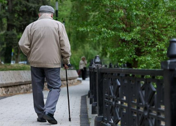 Alim sağlam və uzun ömür üçün sadə üsulu açıqlayıb