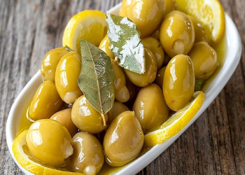 Yaşıl zeytunun qaralmasının qarşısını necə almaq olar?