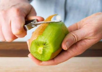 Kivini qabığı ilə yemək hər kəs üçün uyğun deyil