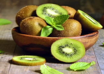 Kivi əhvalı yüksəldir və yuxunu yaxşılaşdırır