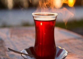 Çox çay içmək suyun yerini tuturmu? – mütəxəssislərdən mühüm açıqlama