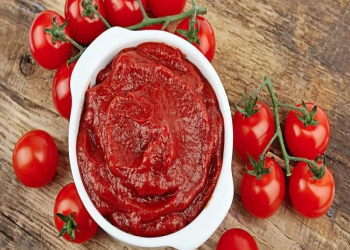 Sarımsaqlı və ətirli göyərtili dadlı pomidor sousu – 2 dəqiqəyə hazırlanır