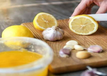 Sarımsaq əlavə edilmiş limon suyu içməyin faydaları